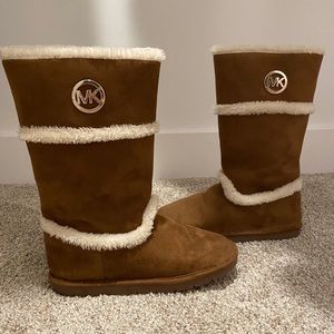 Girls Michael Kors Boots Size 4
